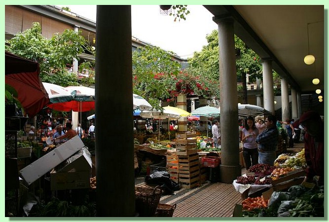 Markt in Funchal 01.jpg